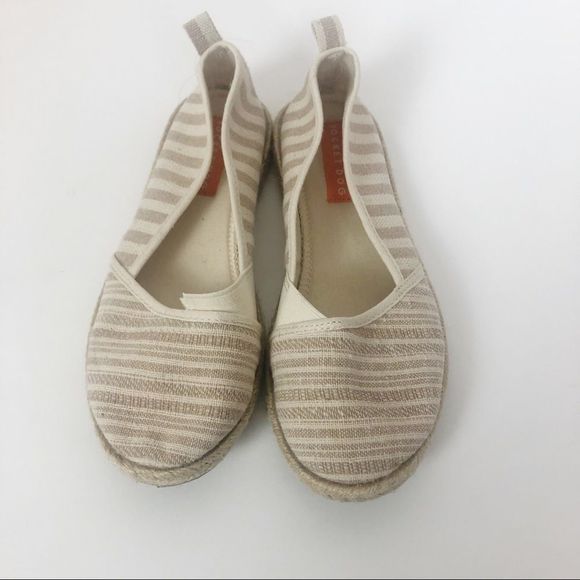 Rocket Dog Shoes - 5/$25 Rocket Dog Canvas Espadrille Loafer